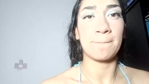 Snapshot of liia__strong chatting on 12, 10, 2025 LIIA online show from 12, 10, 2025