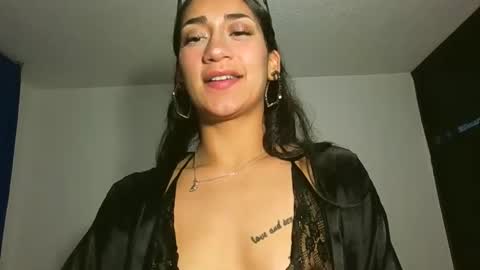 Snapshot of liia__strong chatting on 14, 10, 2025 LIIA online show from 14, 10, 2025