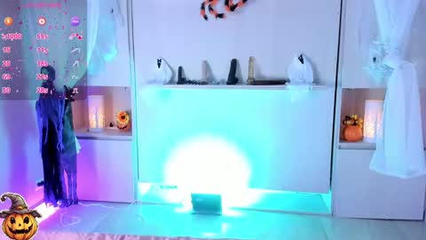         online show from 18, 10, 2025