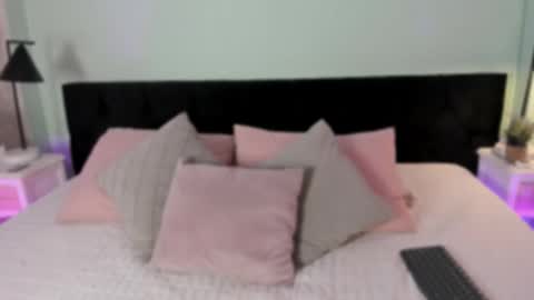 Snapshot of liily_foox chatting on 17, 10, 2025 lily online show from 17, 10, 2025