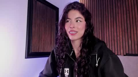 Snapshot of liily_murphy chatting on 14, 10, 2025 liily_murphy online show from 14, 10, 2025