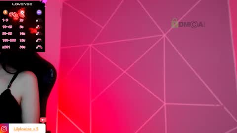 Snapshot of liilylouise chatting on 10, 11, 2025 Liliana online show from 10, 11, 2025