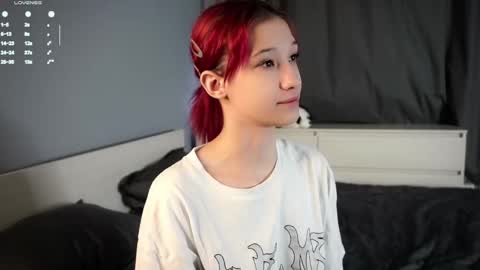 Emi online show from 15, 12, 2025