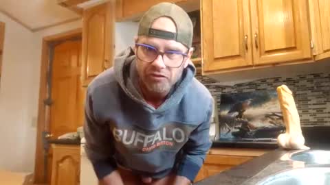 St pierre online show from 6, 1, 2026