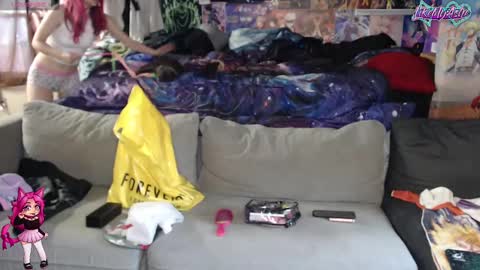 LikeMyAshe online show from 2, 12, 2024