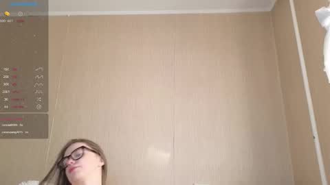 Snapshot of likesunshine_ chatting on 16, 11, 2025 Ann online show from 16, 11, 2025