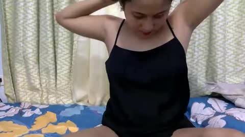 Snapshot of lil_baby4u chatting on 15, 9, 2025 lil_baby4u online show from 15, 9, 2025