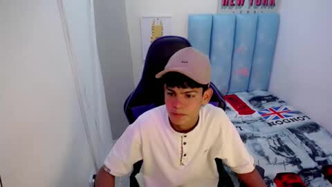 Snapshot of lil_babyyy_ chatting on 29, 11, 2025 LIAM online show from 29, 11, 2025