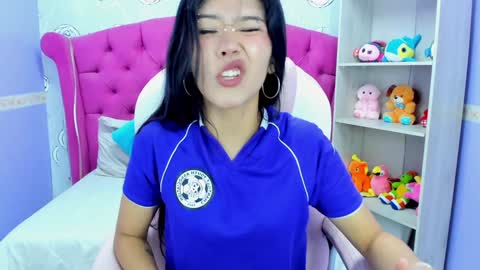 Lili Cey online show from 18, 1, 2025