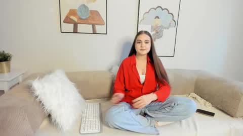 Emma online show from 2, 10, 2025