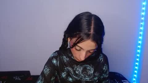 Lisaa online show from 27, 2, 2025