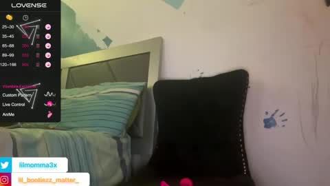 Snapshot of lil_momma422 chatting on 22, 12, 2024 MOMMA LUV online show from 22, 12, 2024