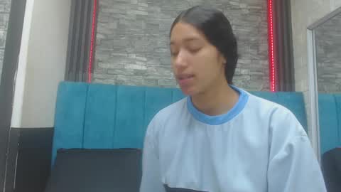 lil_rose2006 online show from 4, 11, 2025