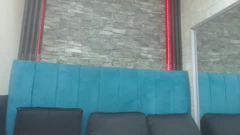 lil_rose2006 online show from 18, 11, 2025