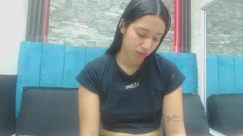 lil_rose2006 online show from 20, 11, 2025