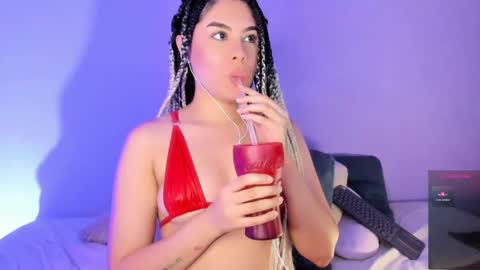 Snapshot of lil_swaay chatting on 11, 2, 2025 Lola online show from 11, 2, 2025