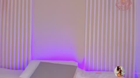 Snapshot of lila_cohen chatting on 27, 11, 2025 L I L A online show from 27, 11, 2025