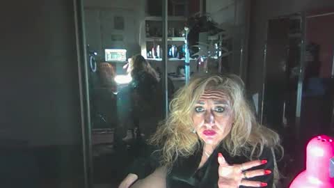 LilaniLoverx online show from 18, 1, 2026