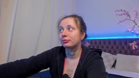 LilaVame online show from 4, 11, 2025