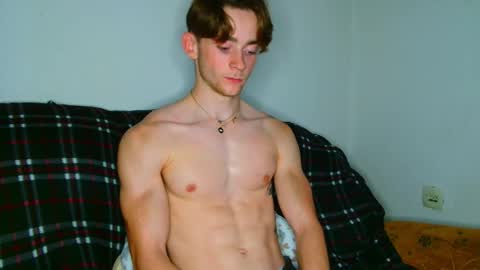 Snapshot of lilbearxxxx chatting on 31, 10, 2025 lilbearxxxx online show from 31, 10, 2025