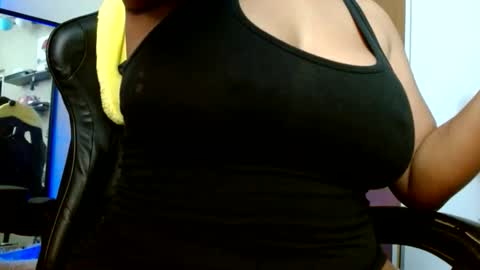 Snapshot of lilcutekitty_ chatting on 17, 11, 2025 lilcutekitty_ online show from 17, 11, 2025