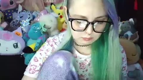 Snapshot of lilemmy1999 chatting on 10, 12, 2024 emily ryanson online show from 10, 12, 2024