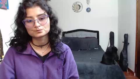 Snapshot of lili_clan chatting on 17, 9, 2025 lili_clan online show from 17, 9, 2025