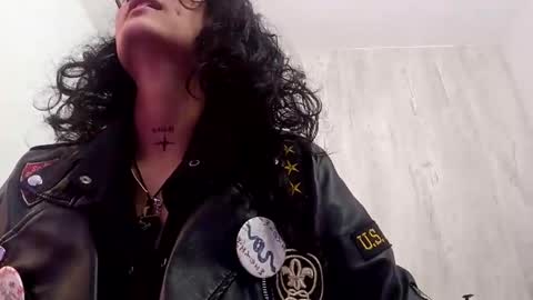 Snapshot of lili_clan chatting on 20, 9, 2025 lili_clan online show from 20, 9, 2025