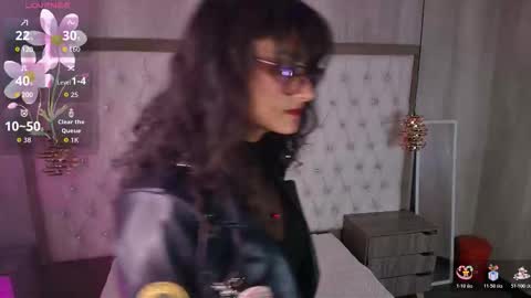 Snapshot of lili_clan chatting on 24, 10, 2025 lili_clan online show from 24, 10, 2025