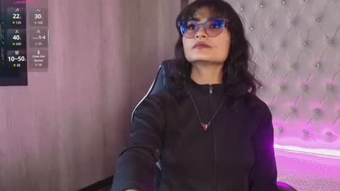 Snapshot of lili_clan chatting on 4, 11, 2025 lili_clan online show from 4, 11, 2025