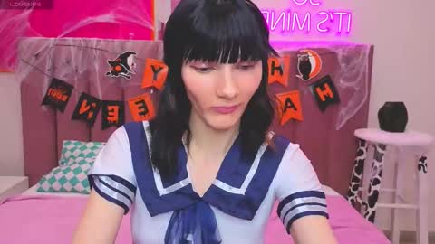 Snapshot of lili_flowerr chatting on 23, 10, 2025 Lilli follow me kiss online show from 23, 10, 2025