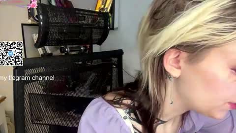 Lilian online show from 3, 2, 2026