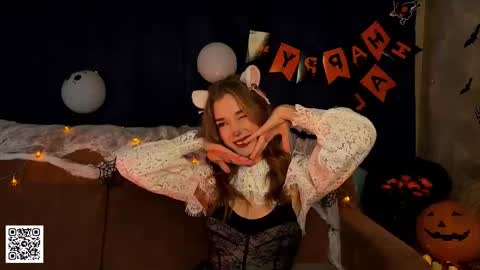 LilianLees online show from 31, 10, 2025