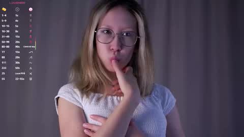 Lisa online show from 10, 9, 2025