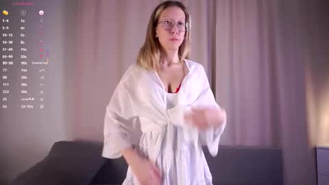 Lisa online show from 14, 9, 2025