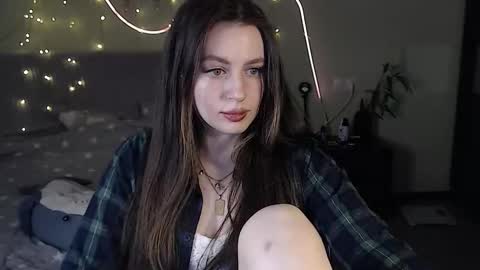 Snapshot of liliatlu chatting on 28, 10, 2025 Lilu online show from 28, 10, 2025