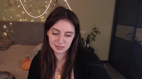 Snapshot of liliatlu chatting on 15, 11, 2025 Lilu online show from 15, 11, 2025