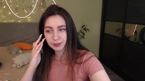 Snapshot of liliatlu chatting on 25, 11, 2025 Lilu online show from 25, 11, 2025