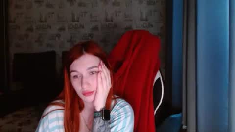 liliawoolf online show from 15, 2, 2025