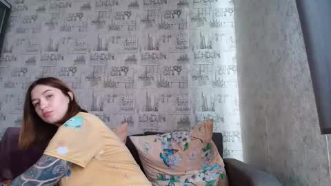 liliawoolf online show from 14, 9, 2025