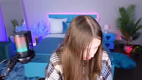 Lili Bakery online show from 16, 12, 2025