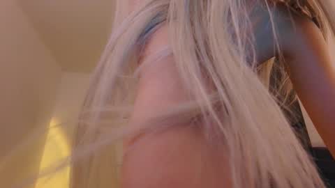 Lili online show from 14, 11, 2025