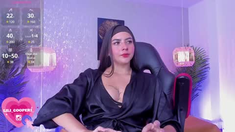 Lili Cooper online show from 14, 1, 2025