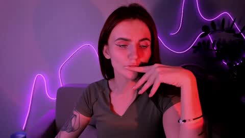 Lilie online show from 3, 12, 2024