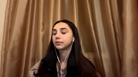 Snapshot of lilihalvorsen chatting on 30, 9, 2025 Lina online show from 30, 9, 2025