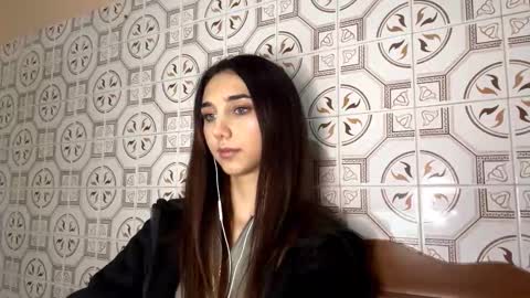 Snapshot of lilihalvorsen chatting on 13, 11, 2025 Lina online show from 13, 11, 2025