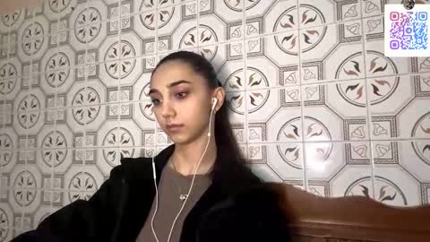 Snapshot of lilihalvorsen chatting on 16, 11, 2025 Lina online show from 16, 11, 2025