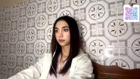 Snapshot of lilihalvorsen chatting on 23, 11, 2025 Lina online show from 23, 11, 2025