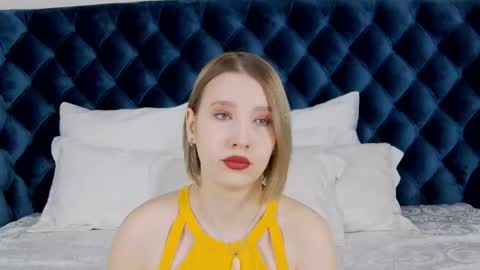 LiliLinn online show from 21, 2, 2025