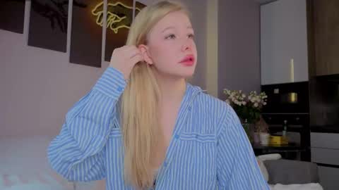 lililok101 online show from 18, 2, 2026